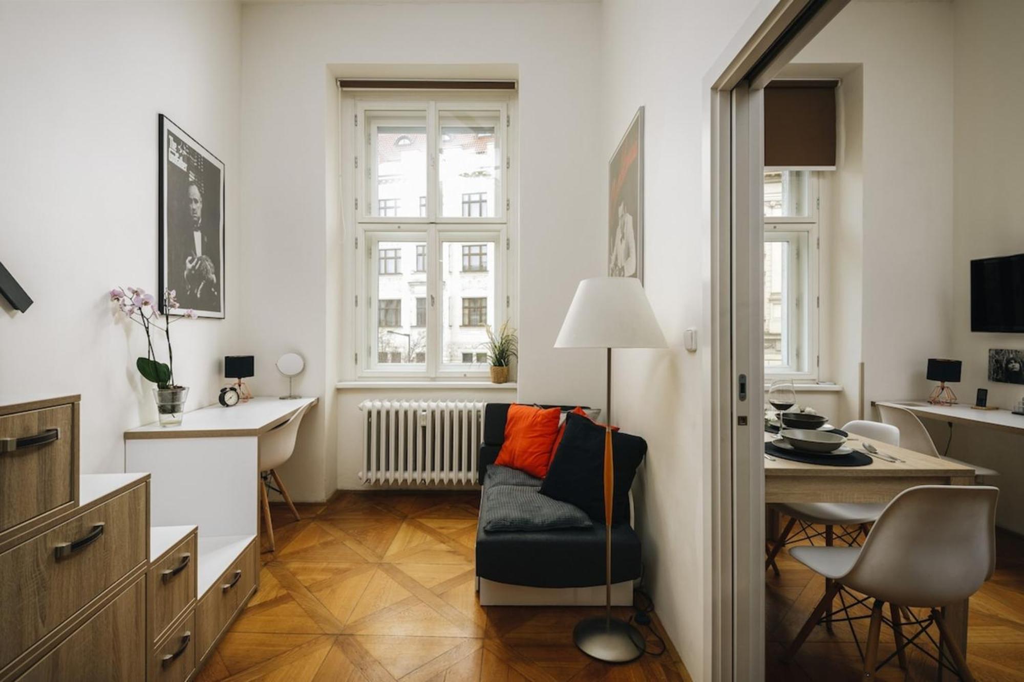 Cozy & Comfortable Apt Walking Anywhere You Want Sen 프라하 외부 사진